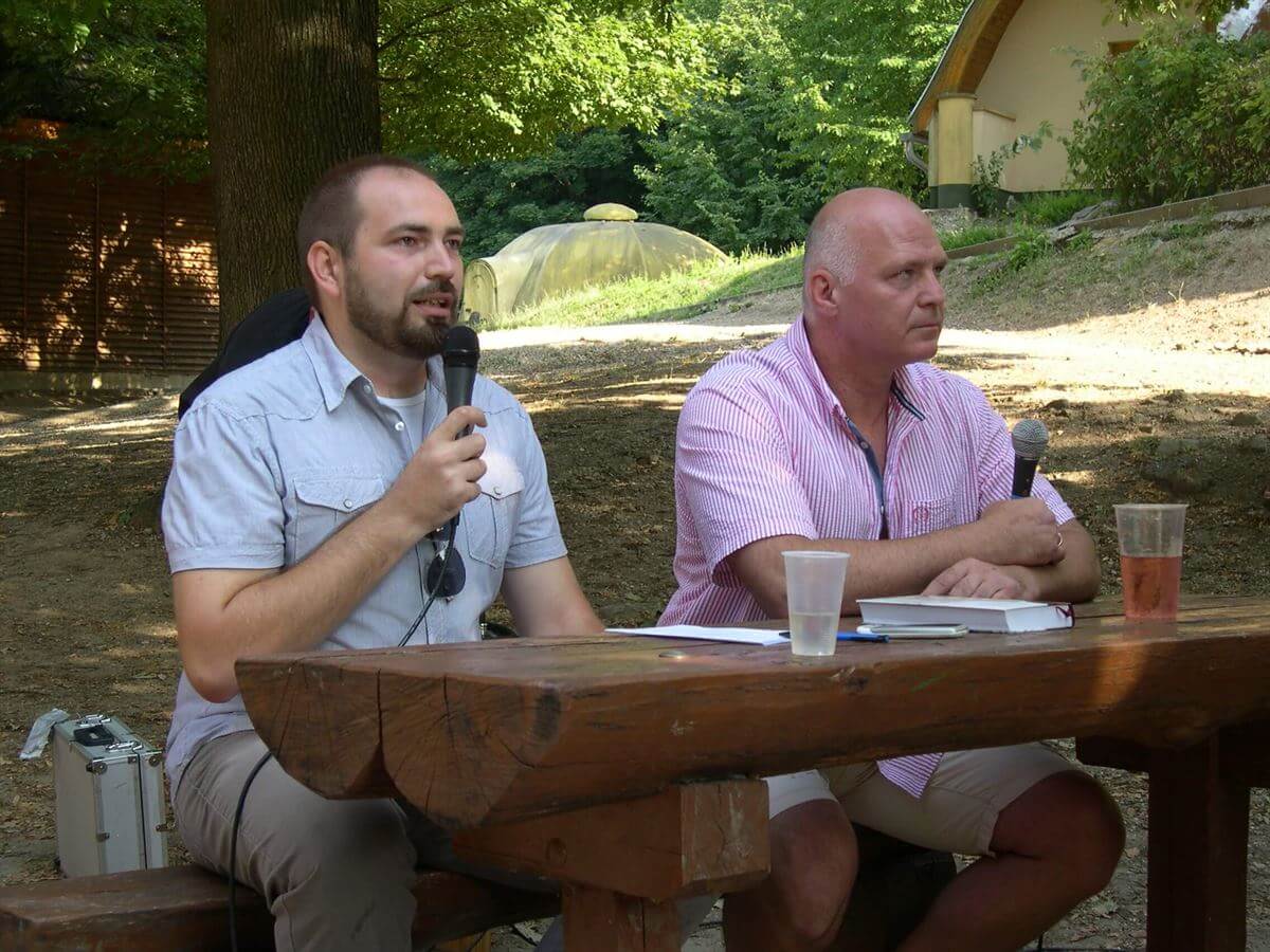 A Kitömött barbár, mint politikai pamflet és Hedda Gabler lakásszínházban – Képriport a FISZ-tábor 2. napjáról