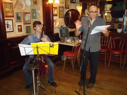 Sárgarigóhangzás csellókísérettel