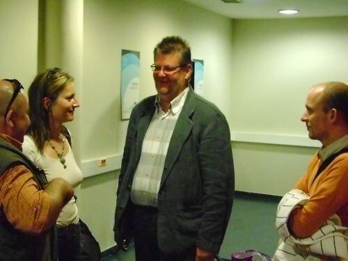 Podmaniczky az olvaasóival