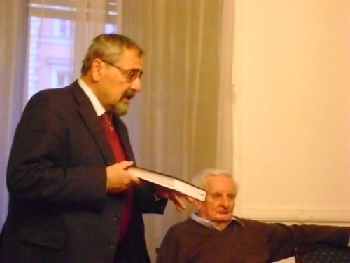 Szörényi László, Pomogáts Béla