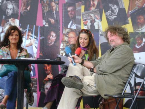 Irodalom, Mosolyország: Zalán Tiborral